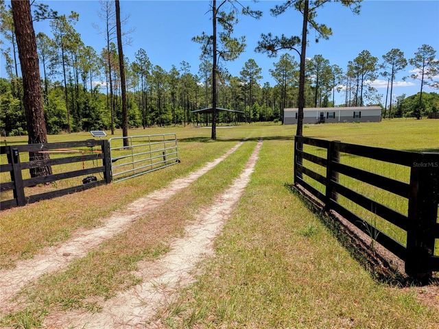 14421 NW 214TH TERRACE, High Springs, FL 32643