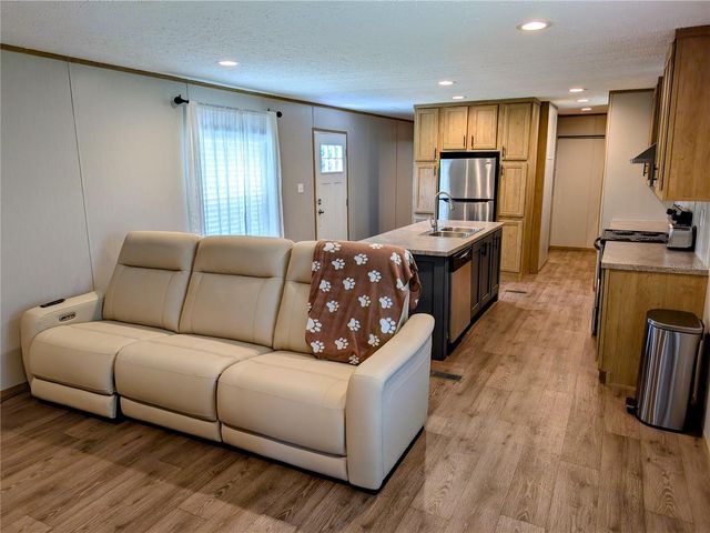14421 NW 214TH TERRACE, High Springs, FL 32643