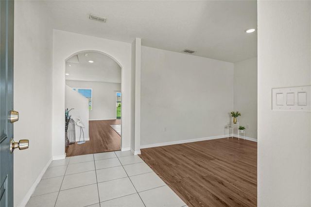 5324 ROYAL PLANTATION BOULEVARD, Port Orange, FL 32128
