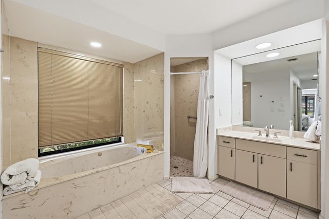 3 Old Fence Road, Palm Beach Gardens, FL 33418