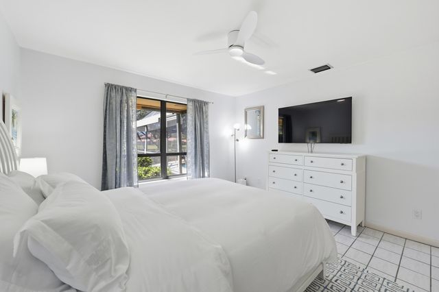 3 Old Fence Road, Palm Beach Gardens, FL 33418