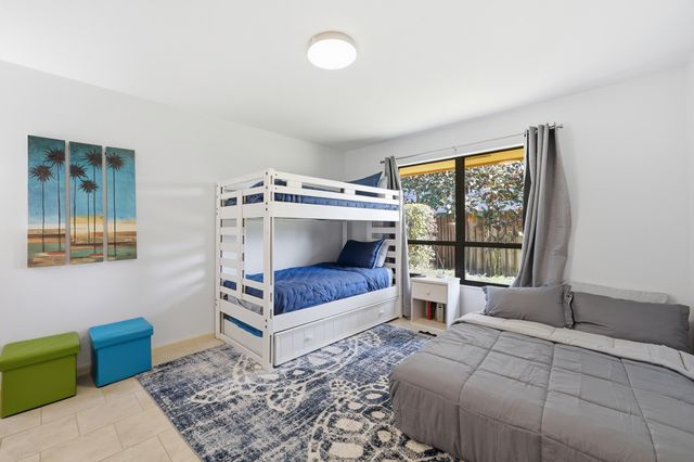 3 Old Fence Road, Palm Beach Gardens, FL 33418