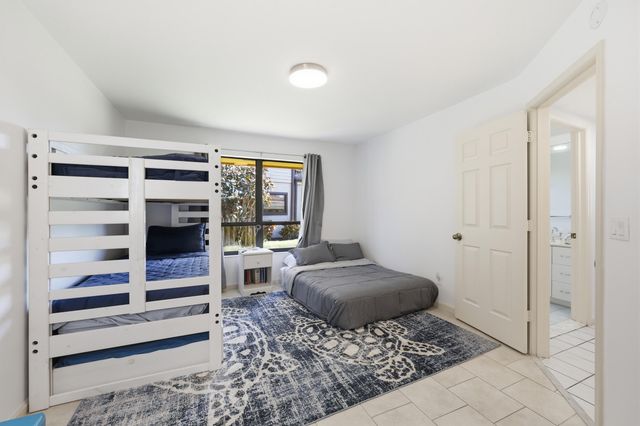 3 Old Fence Road, Palm Beach Gardens, FL 33418