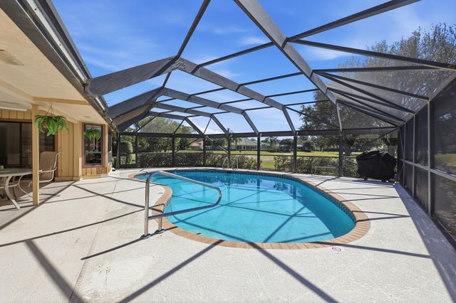 3 Old Fence Road, Palm Beach Gardens, FL 33418