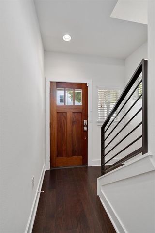 1006 Muse LN 13, Austin, TX 78702