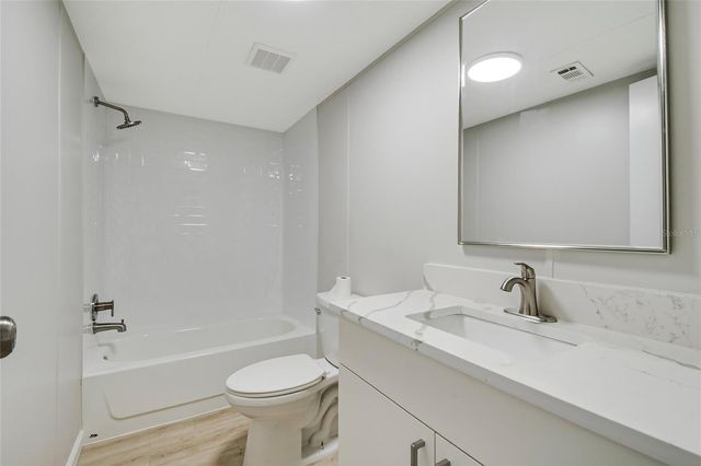 4321 SPARTAN DRIVE, Orlando, FL 32822