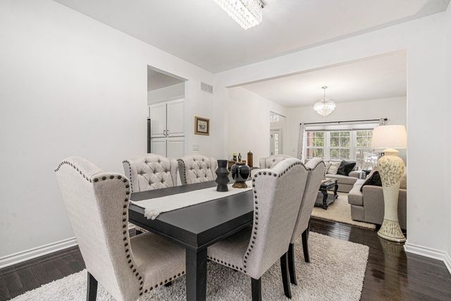 1360 Fairlane Drive, Ann Arbor, MI 48104