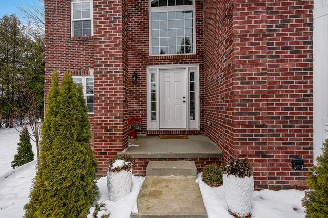 1360 Fairlane Drive, Ann Arbor, MI 48104