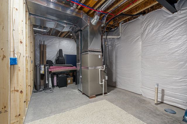 1360 Fairlane Drive, Ann Arbor, MI 48104