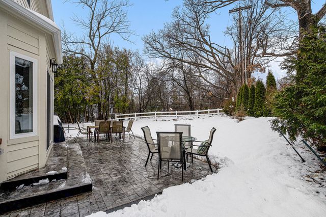 1360 Fairlane Drive, Ann Arbor, MI 48104