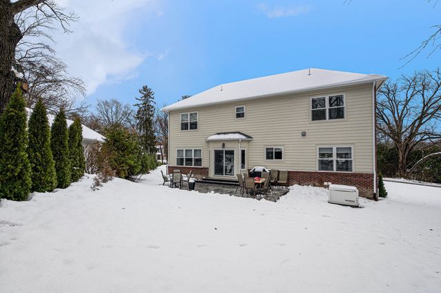 1360 Fairlane Drive, Ann Arbor, MI 48104