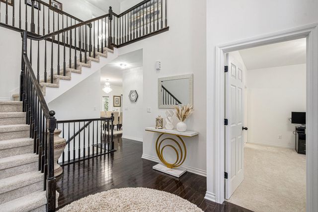 1360 Fairlane Drive, Ann Arbor, MI 48104