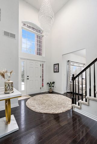 1360 Fairlane Drive, Ann Arbor, MI 48104