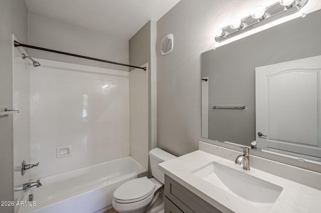 705 W QUEEN CREEK Road 1037, Chandler, AZ 85248