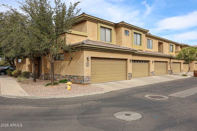 705 W QUEEN CREEK Road 1037, Chandler, AZ 85248