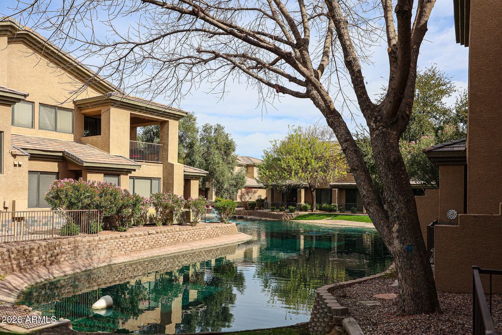 705 W QUEEN CREEK Road 1037, Chandler, AZ 85248