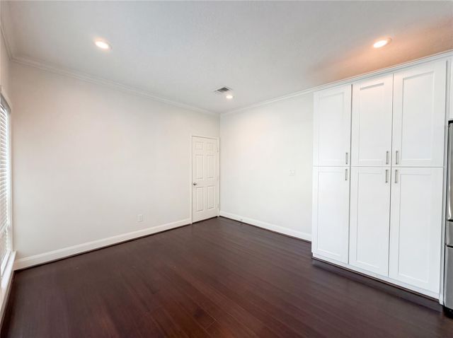 1103 Fleetwood Place Drive, Houston, TX 77079