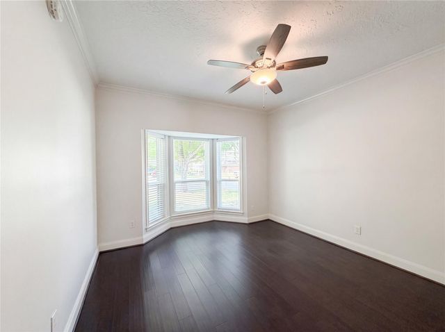 1103 Fleetwood Place Drive, Houston, TX 77079