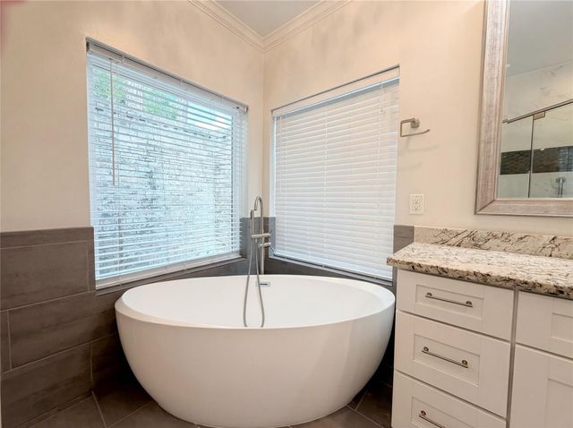 1103 Fleetwood Place Drive, Houston, TX 77079