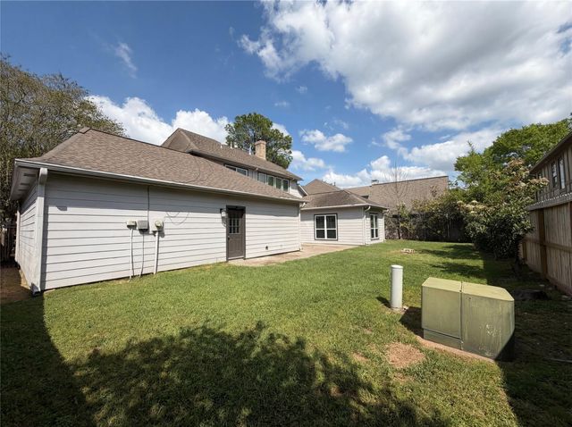 1103 Fleetwood Place Drive, Houston, TX 77079