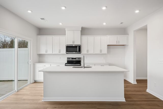 2127 Cheltenham Place, Columbia, TN 38401