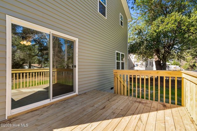 1010 W Saunders Avenue, Aberdeen, NC 28315