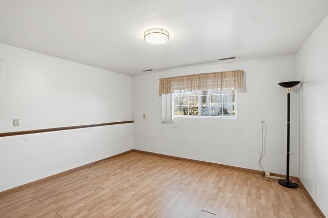 4142 Augusta Drive, Crown Point, IN 46307