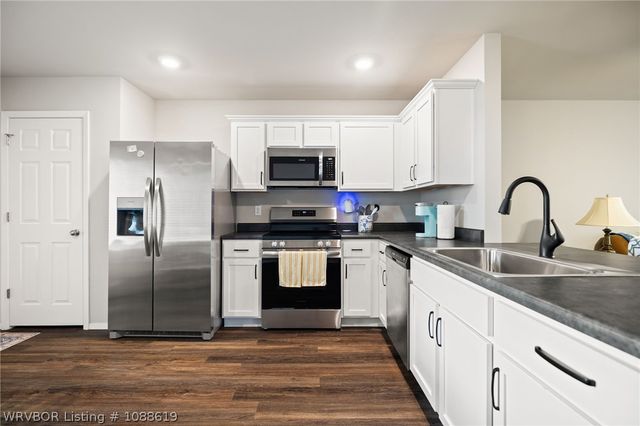 10611 Loganberry Drive, Fort Smith, AR 72916