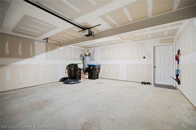 10611 Loganberry Drive, Fort Smith, AR 72916