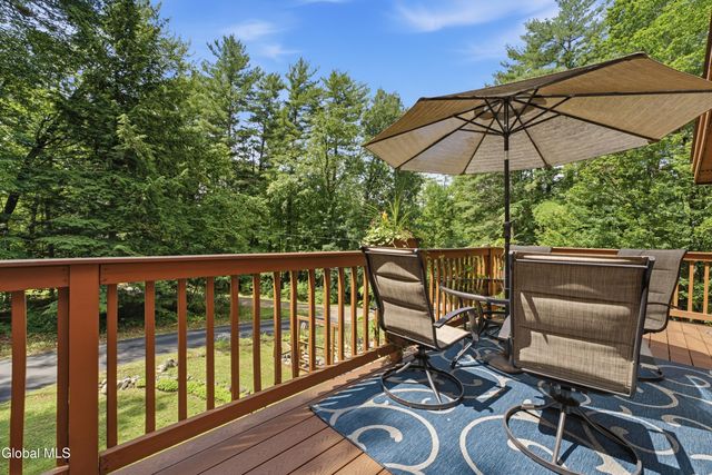 30 Constitution Way, Fort Ann, NY 12804