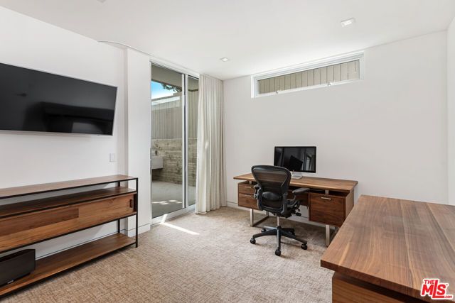 3642 Beverly Ridge Drive, Sherman Oaks, CA 91423