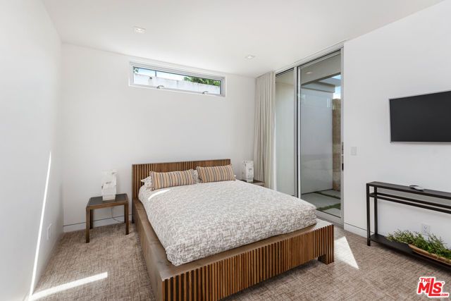3642 Beverly Ridge Drive, Sherman Oaks, CA 91423