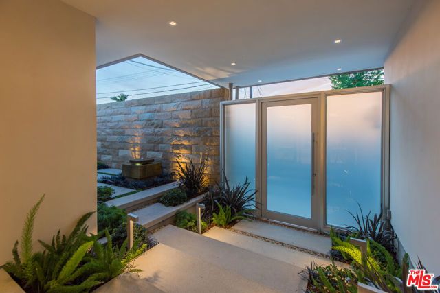 3642 Beverly Ridge Drive, Sherman Oaks, CA 91423
