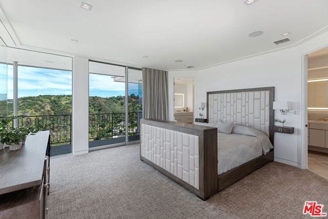 3642 Beverly Ridge Drive, Sherman Oaks, CA 91423