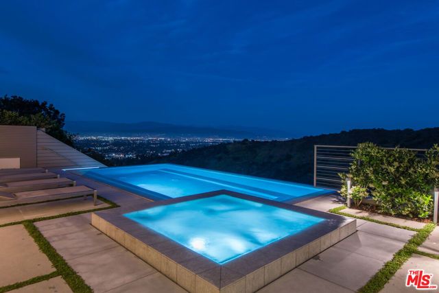 3642 Beverly Ridge Drive, Sherman Oaks, CA 91423