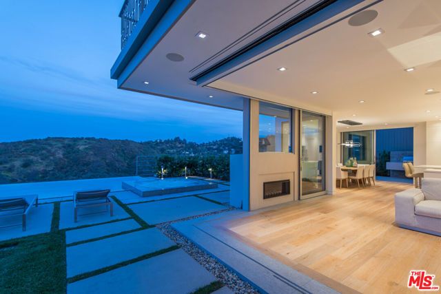 3642 Beverly Ridge Drive, Sherman Oaks, CA 91423