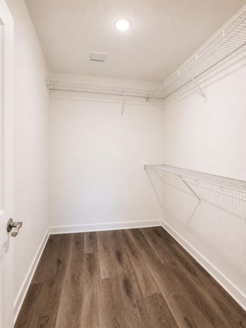 4270 Lakewood Road 207, Lake Worth Beach, FL 33461