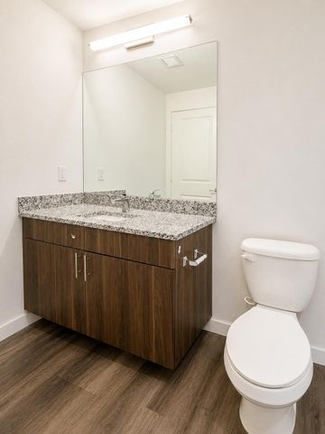 4270 Lakewood Road 207, Lake Worth Beach, FL 33461