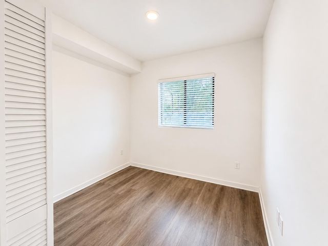 4270 Lakewood Road 207, Lake Worth Beach, FL 33461
