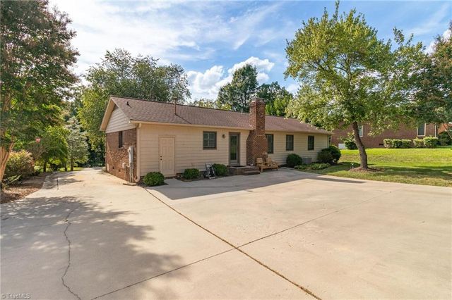 1228 Dovershire Place, High Point, NC 27262