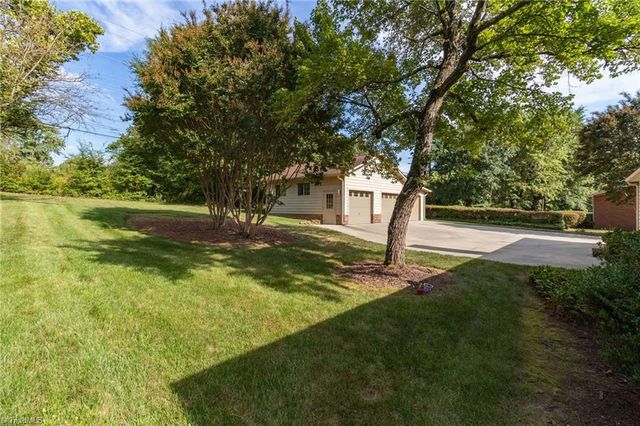 1228 Dovershire Place, High Point, NC 27262