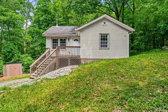 44 Cooper Road, Monroe, NY 10950