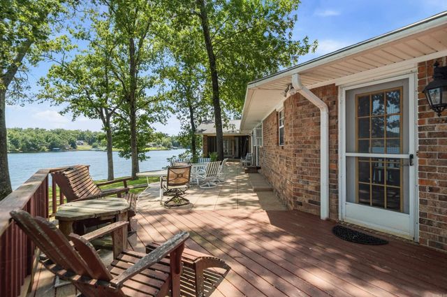 164 Riverside Drive, Hot Springs, AR 71913