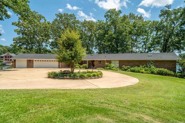 164 Riverside Drive, Hot Springs, AR 71913
