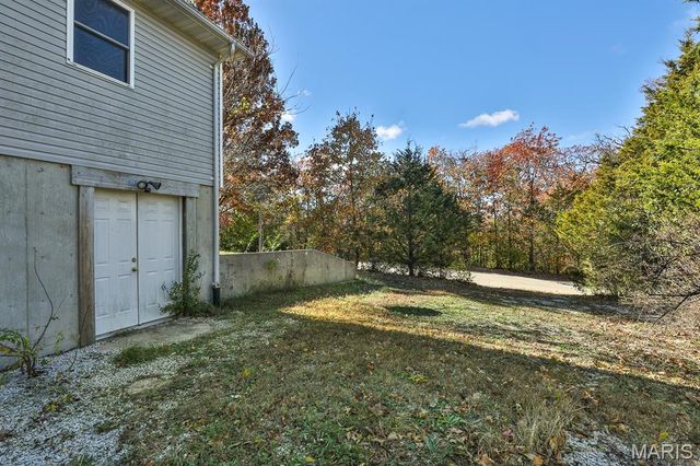 15 Hibbard Street, St Clair, MO 63077