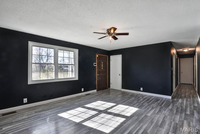 15 Hibbard Street, St Clair, MO 63077