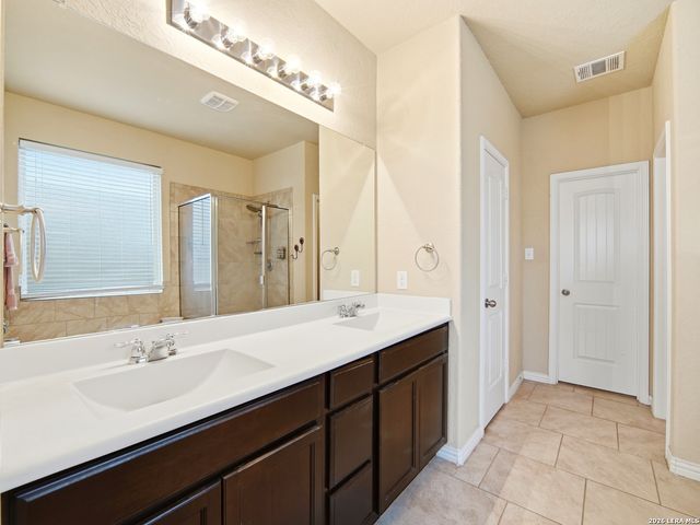 1904 Twisted River, New Braunfels, TX 78130