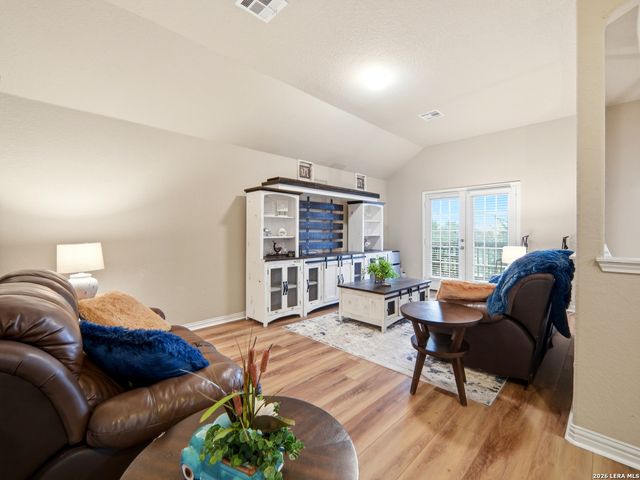 1904 Twisted River, New Braunfels, TX 78130