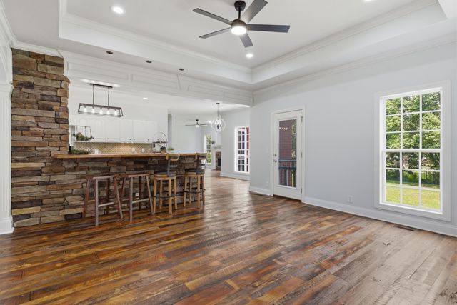 1714 Satinwood Dr, Murfreesboro, TN 37129