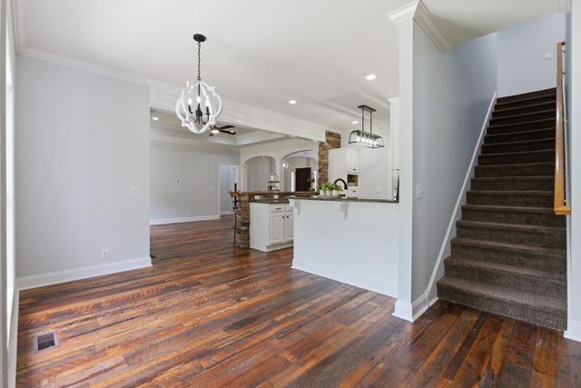 1714 Satinwood Dr, Murfreesboro, TN 37129
